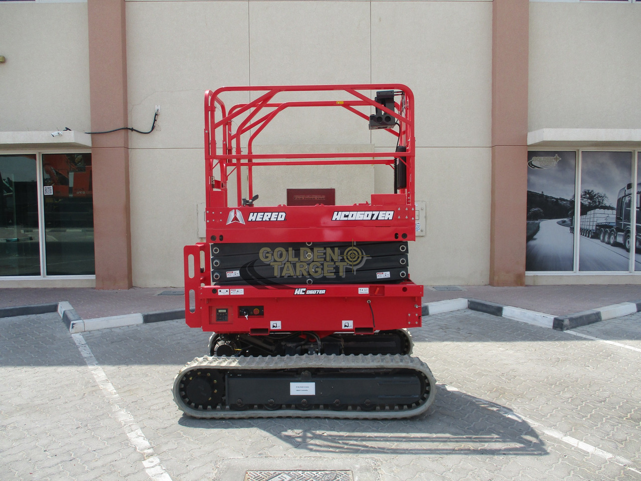 Hered HC0607EA Auto Level Crawler Scissor Lift - Scissor lift: picture 5 Hered HC0607EA Auto Level Crawler Scissor Lift - Scissor lift: picture 5