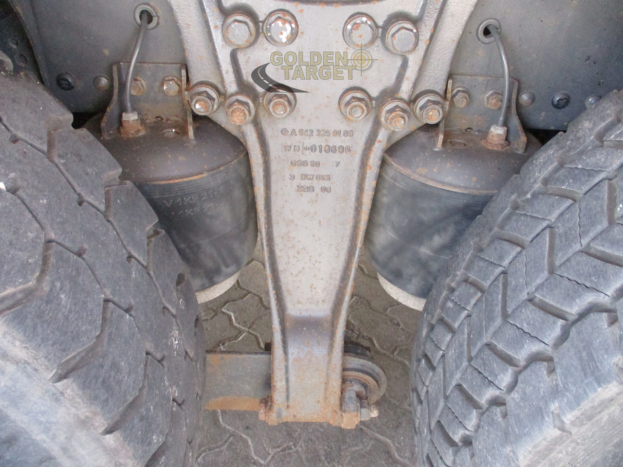 Crane truck MERCEDES-BENZ ACTROS 2644 6×4 with ATLAS 165.2 Block Crane: picture 15 Crane truck MERCEDES-BENZ ACTROS 2644 6×4 with ATLAS 165.2 Block Crane: picture 15