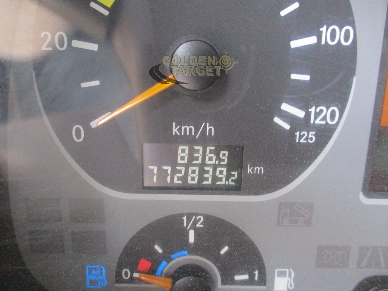 Crane truck MERCEDES-BENZ ACTROS 2644 6×4 with ATLAS 165.2 Block Crane: picture 19 Crane truck MERCEDES-BENZ ACTROS 2644 6×4 with ATLAS 165.2 Block Crane: picture 19