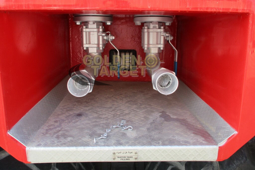 Fire truck, Ground support equipment Reynold Boughton Barracuda 6x6 Airport Fire Truck: picture 15