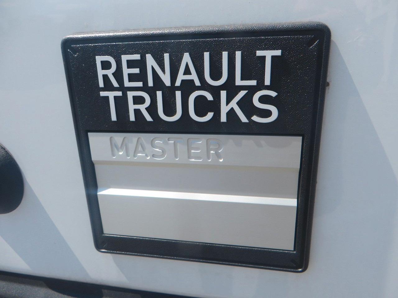 Renault Master L4H3 box body -rear drive! - Panel van: picture 5 Renault Master L4H3 box body -rear drive! - Panel van: picture 5