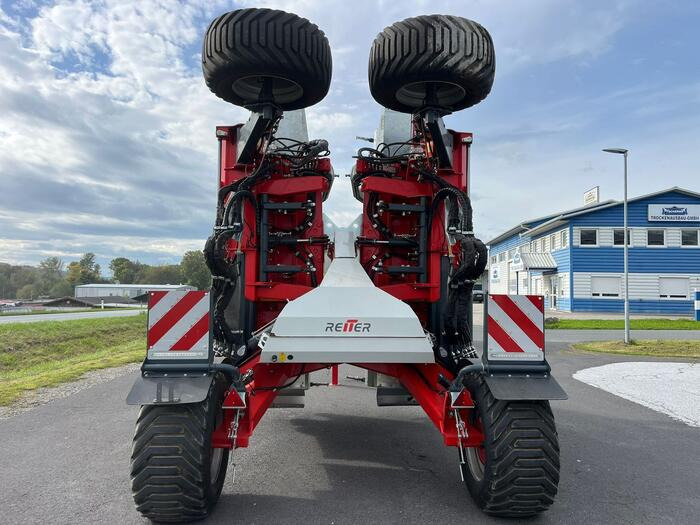 Tedder/ Rake R9 profi Type 820: picture 6 Tedder/ Rake R9 profi Type 820: picture 6