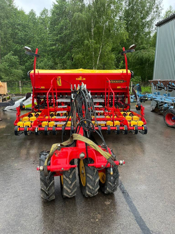 Vaderstad Rapid RD400C - Combine seed drill: picture 5 Vaderstad Rapid RD400C - Combine seed drill: picture 5