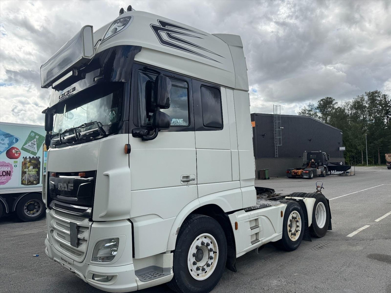 Dragbil DAF FTG XF480Z -2017 | Reparationsobjekt - Tractor unit: picture 1 Dragbil DAF FTG XF480Z -2017 | Reparationsobjekt - Tractor unit: picture 1