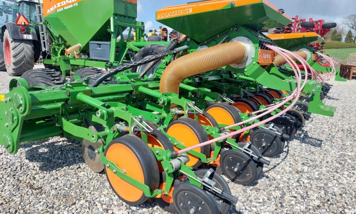 Amazone EDX 9000-TC MED GPS - Precision sowing machine: picture 5 Amazone EDX 9000-TC MED GPS - Precision sowing machine: picture 5