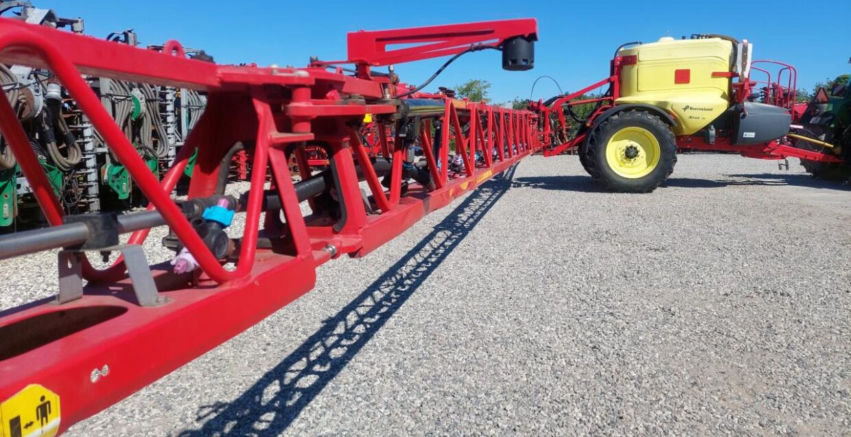 Kverneland IXtrack C60 - 36m - Trailed sprayer: picture 5 Kverneland IXtrack C60 - 36m - Trailed sprayer: picture 5