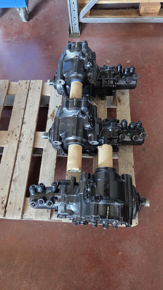 MERCEDES-BENZ POWER STEERING ACTROS - Steering wheel: picture 1 MERCEDES-BENZ POWER STEERING ACTROS - Steering wheel: picture 1