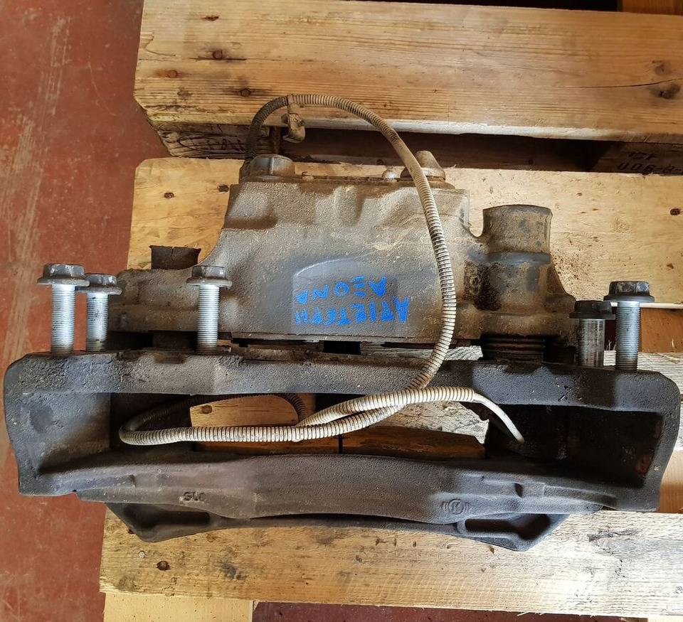 Mercedes-Benz ACTROS truck - Brake caliper for Truck: picture 2 Mercedes-Benz ACTROS truck - Brake caliper for Truck: picture 2