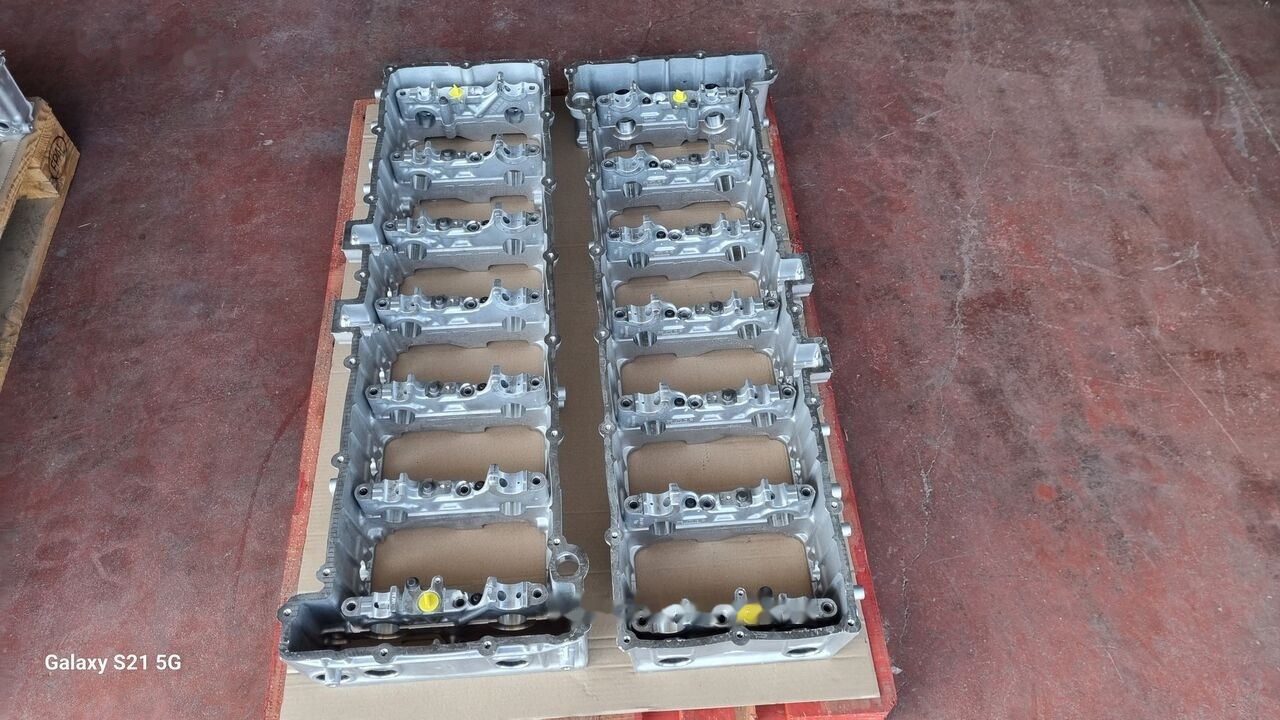 Mercedes-Benz CAMSHAFT HOUSING Mercedes-Benz ACTROS MP4 EURO 6 - Engine and parts for Truck: picture 2 Mercedes-Benz CAMSHAFT HOUSING Mercedes-Benz ACTROS MP4 EURO 6 - Engine and parts for Truck: picture 2