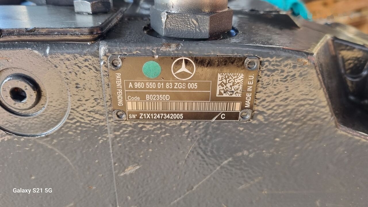 Mercedes-Benz HYDRAULIC POMP A9605500183 Mercedes-Benz ACTROS MP4 - Hydraulic pump for Truck: picture 3 Mercedes-Benz HYDRAULIC POMP A9605500183 Mercedes-Benz ACTROS MP4 - Hydraulic pump for Truck: picture 3