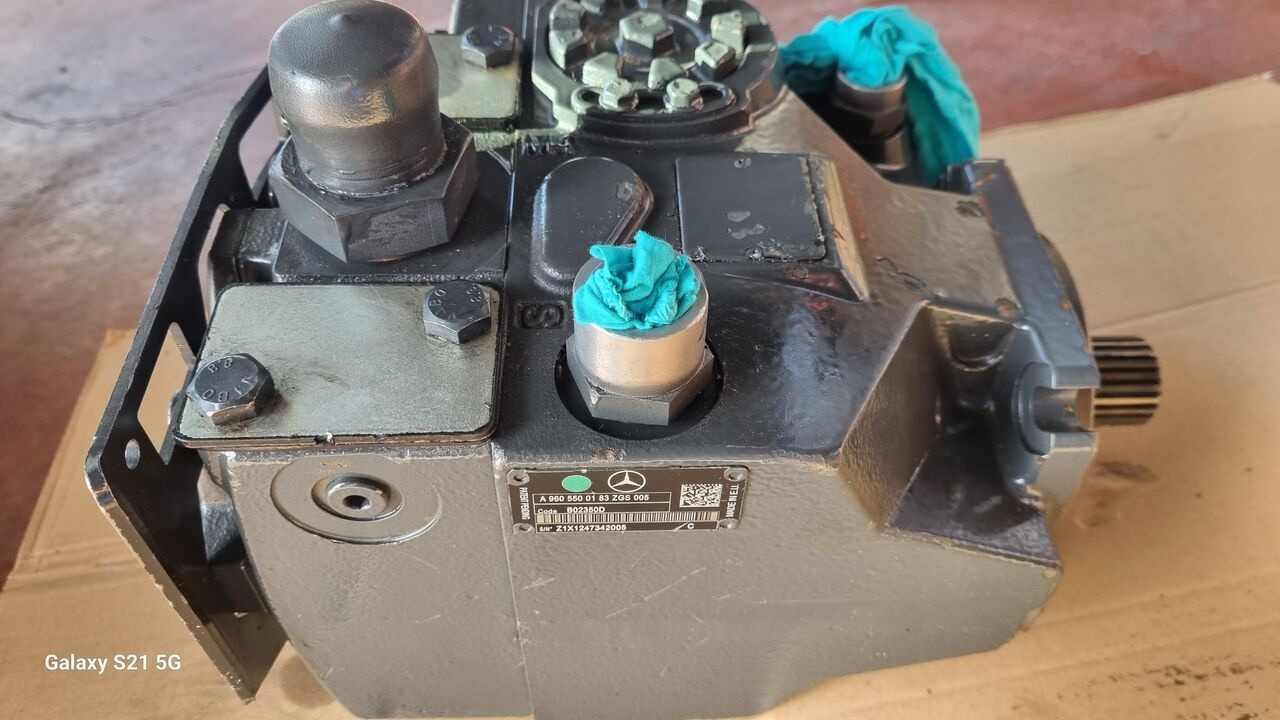 Mercedes-Benz HYDRAULIC POMP A9605500183 Mercedes-Benz ACTROS MP4 - Hydraulic pump for Truck: picture 4 Mercedes-Benz HYDRAULIC POMP A9605500183 Mercedes-Benz ACTROS MP4 - Hydraulic pump for Truck: picture 4