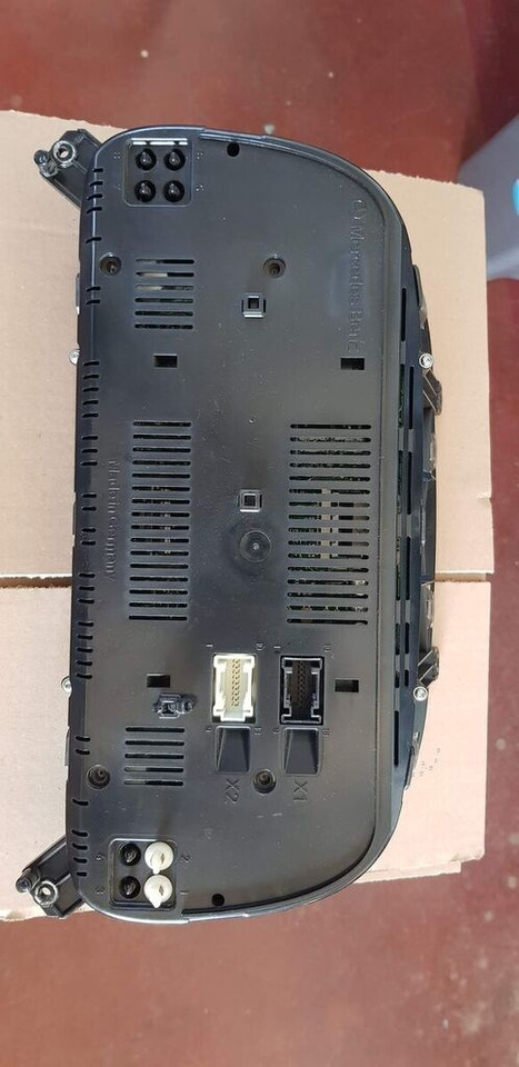 Mercedes-Benz instrumend panel   Mercedes-Benz ACTROS MP2 - Dashboard for Truck: picture 2 Mercedes-Benz instrumend panel   Mercedes-Benz ACTROS MP2 - Dashboard for Truck: picture 2