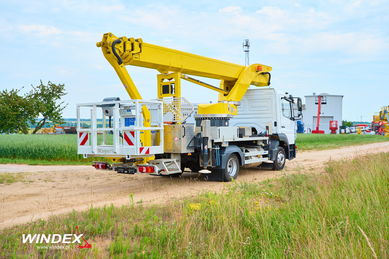 PALFINGER P 300 KS - Aerial platform: picture 3 PALFINGER P 300 KS - Aerial platform: picture 3