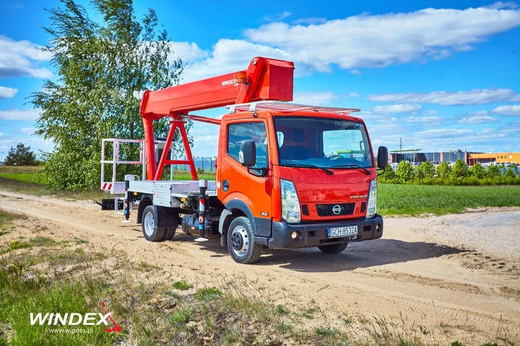 Palfinger P 250 BK - Truck mounted aerial platform: picture 1 Palfinger P 250 BK - Truck mounted aerial platform: picture 1