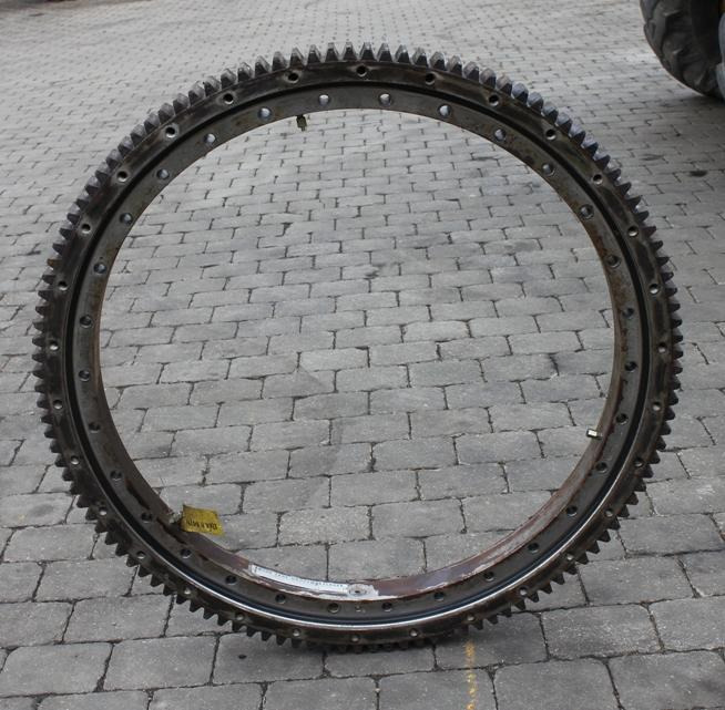 Caterpillar 212 BFT - Slewing ring for Construction machinery: picture 1 Caterpillar 212 BFT - Slewing ring for Construction machinery: picture 1