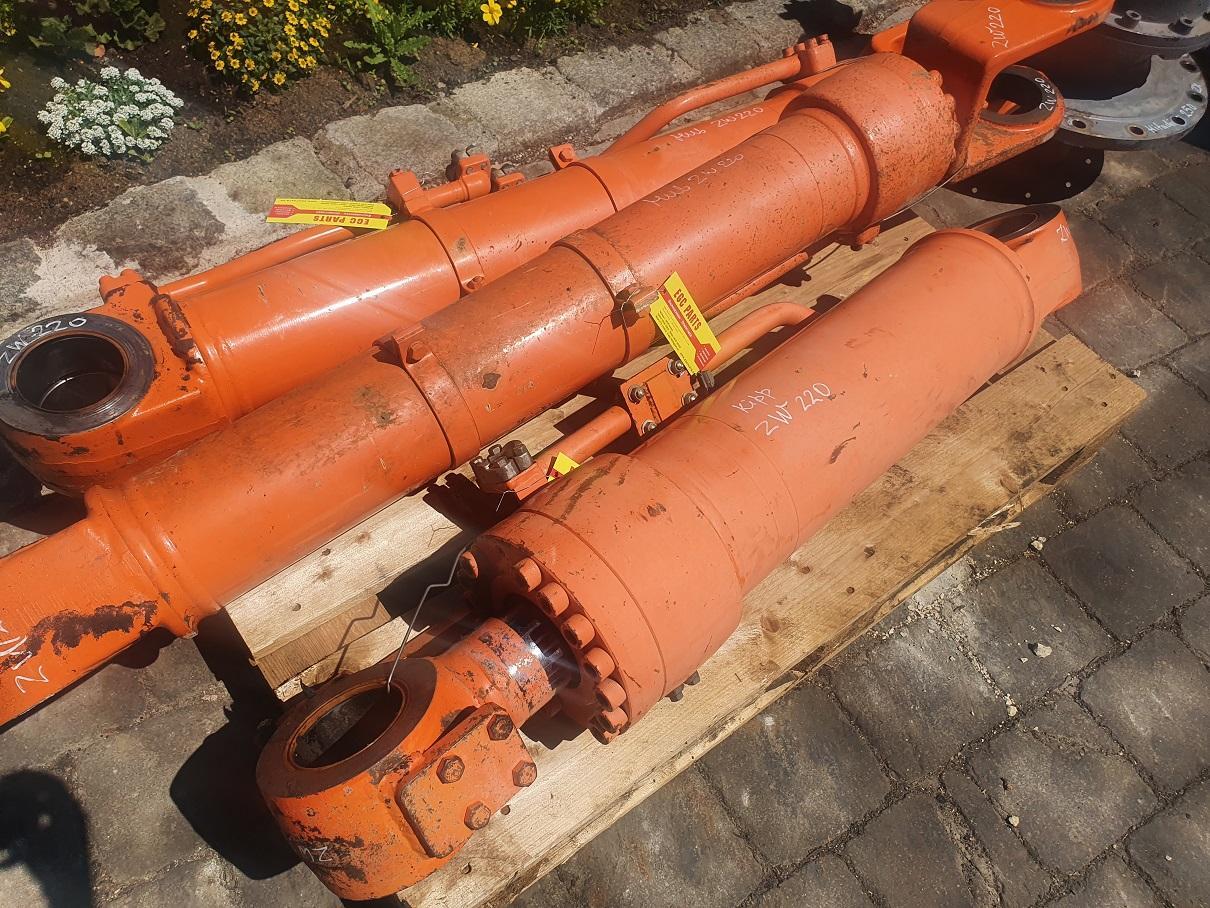 Hitachi ZW 220 - Hydraulic cylinder for Construction machinery: picture 4 Hitachi ZW 220 - Hydraulic cylinder for Construction machinery: picture 4