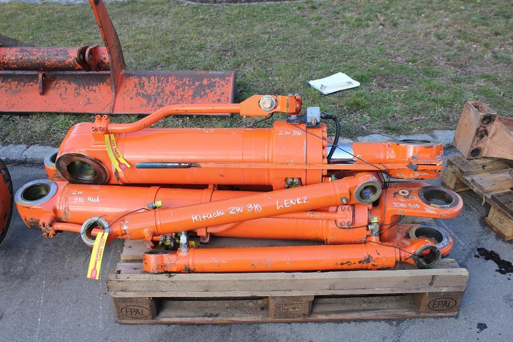 Hitachi ZW 310 - Hydraulic cylinder for Construction machinery: picture 4 Hitachi ZW 310 - Hydraulic cylinder for Construction machinery: picture 4
