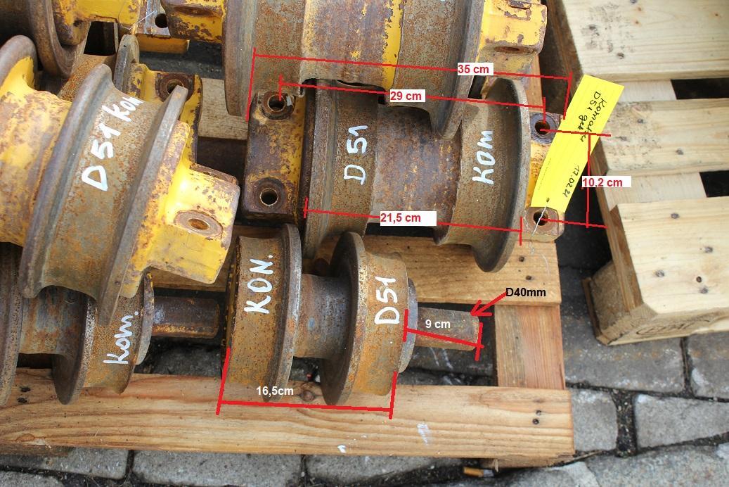 Komatsu D 51 PX - Track roller for Construction machinery: picture 3 Komatsu D 51 PX - Track roller for Construction machinery: picture 3