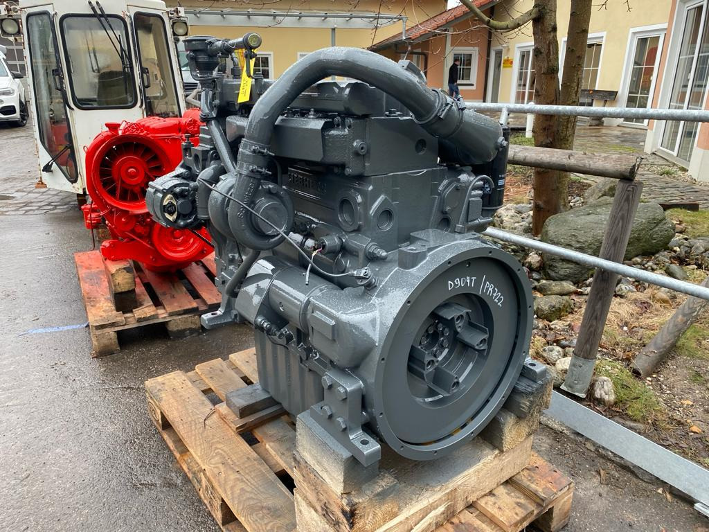 Liebherr D904T aus PR 722 - Engine for Construction machinery: picture 5 Liebherr D904T aus PR 722 - Engine for Construction machinery: picture 5