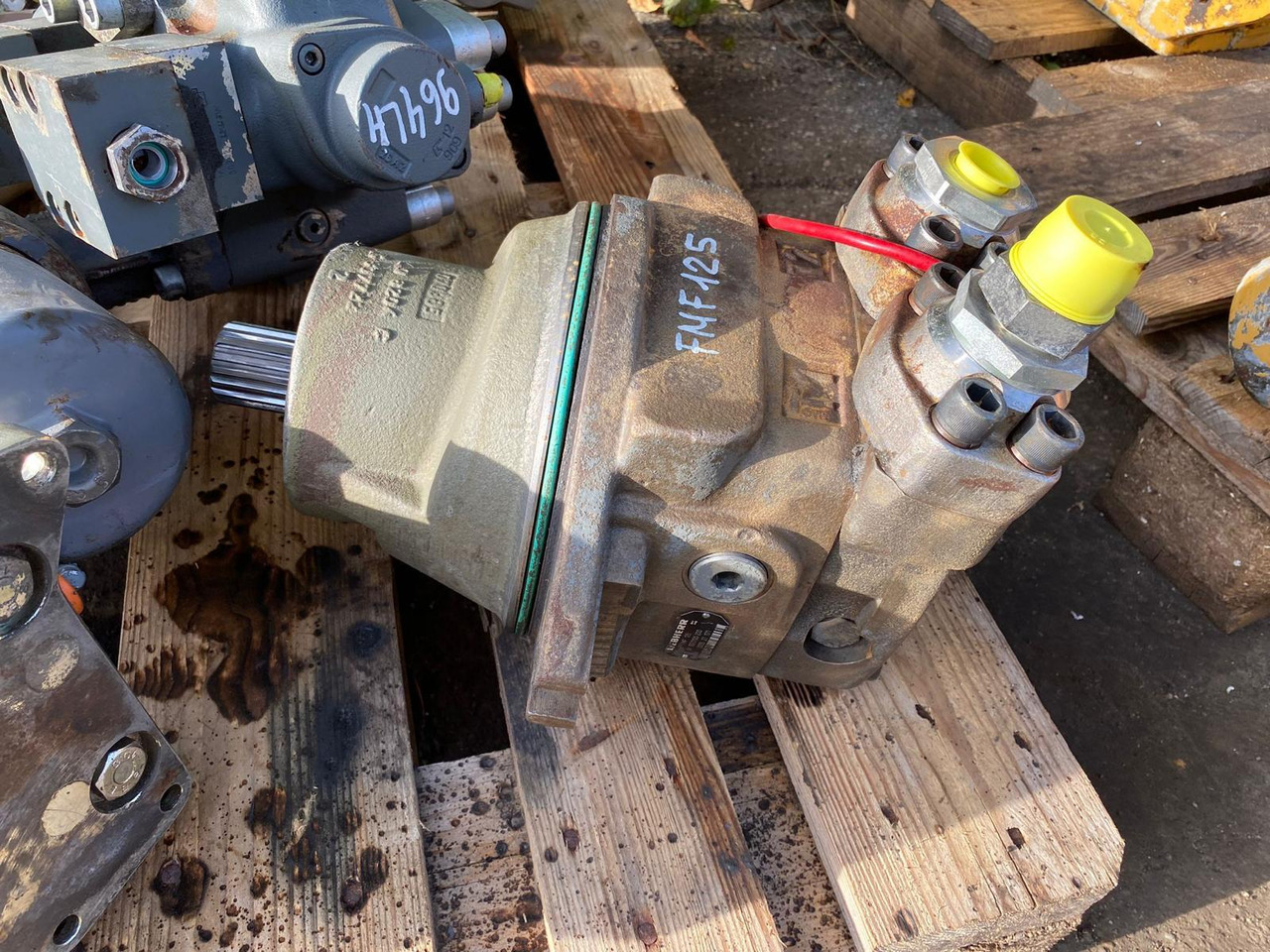 Liebherr FMF 125 aus R964 - Hydraulic motor for Construction machinery: picture 1 Liebherr FMF 125 aus R964 - Hydraulic motor for Construction machinery: picture 1