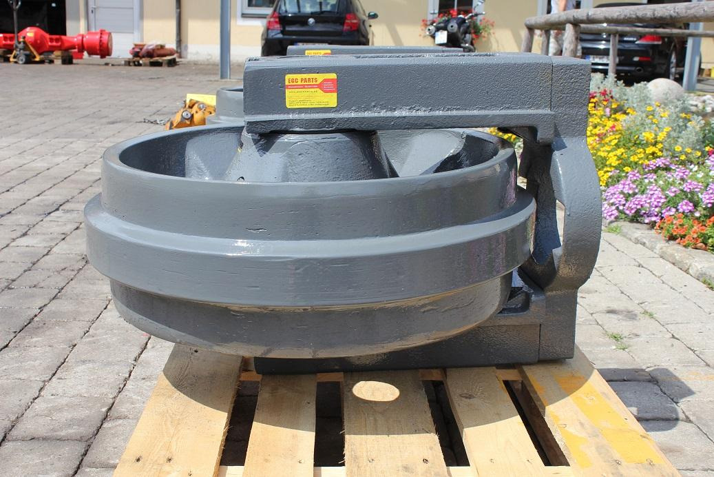 Undercarriage parts for Construction machinery Liebherr R 974: picture 6