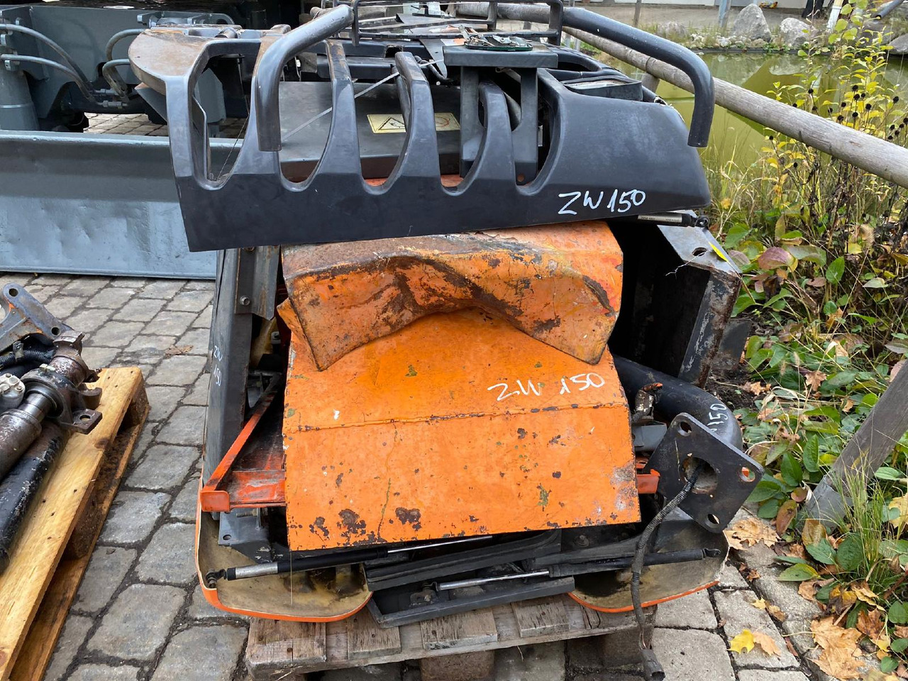 Hitachi ZW 150 - Spare parts for Wheel loader: picture 4 Hitachi ZW 150 - Spare parts for Wheel loader: picture 4