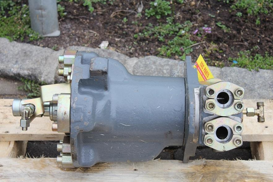 Liebherr R 914 - Spare parts for Construction machinery: picture 1 Liebherr R 914 - Spare parts for Construction machinery: picture 1