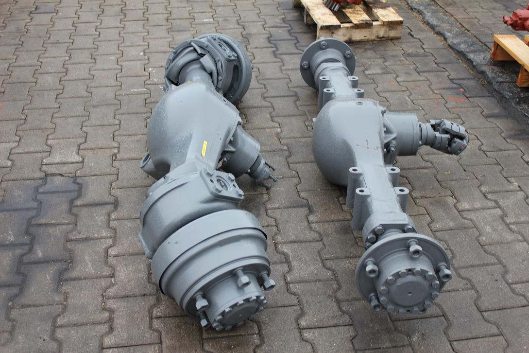Yanmar YB 401 W - Axle and parts for Construction machinery: picture 2 Yanmar YB 401 W - Axle and parts for Construction machinery: picture 2