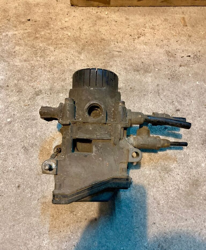 0486203025 Scania R - Brake valve for Truck: picture 3 0486203025 Scania R - Brake valve for Truck: picture 3