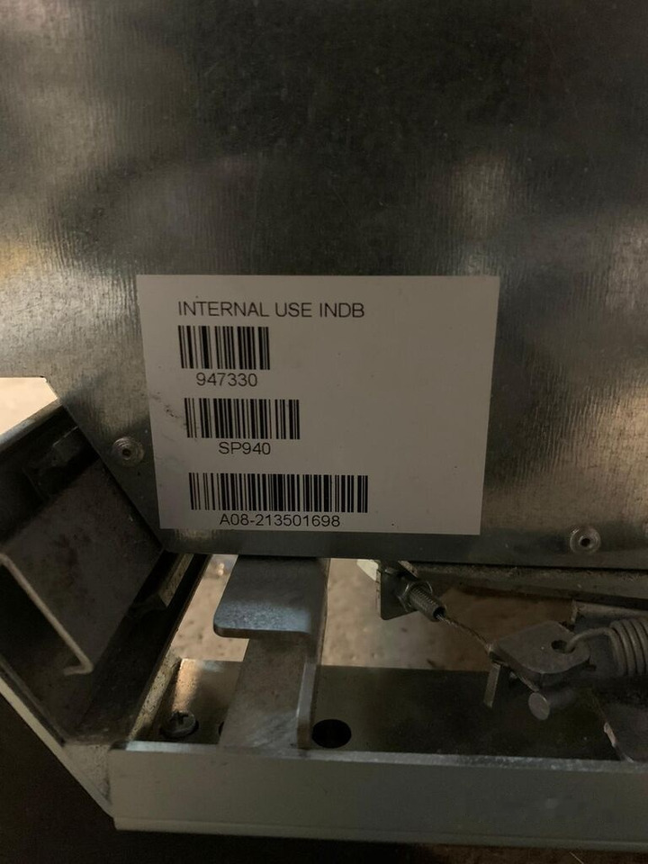 IVECO indel B 5802797207 SP940 24L stan nieznany 5802797207 IVECO - Cab and interior for Truck: picture 2 IVECO indel B 5802797207 SP940 24L stan nieznany 5802797207 IVECO - Cab and interior for Truck: picture 2