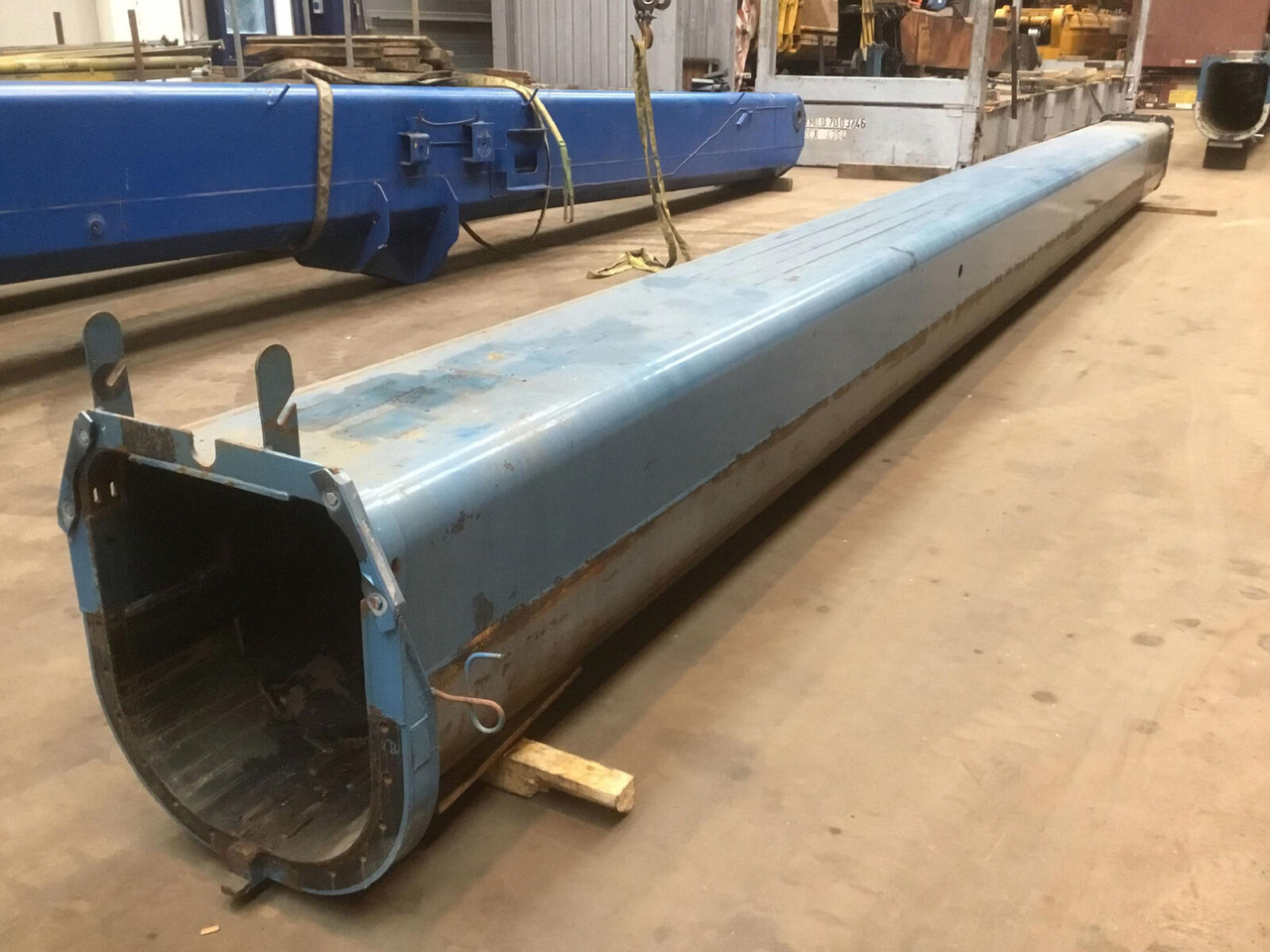 FAUN ATF 40 G-2 telescopic section 1 - Boom for Mobile crane: picture 2 FAUN ATF 40 G-2 telescopic section 1 - Boom for Mobile crane: picture 2