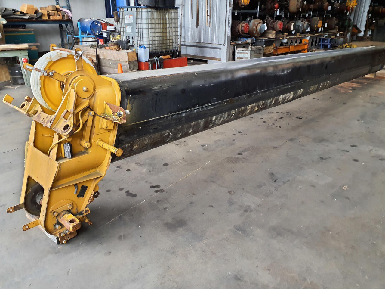 FAUN ATF 45-3 telescopic section 4 - Boom for Mobile crane: picture 1 FAUN ATF 45-3 telescopic section 4 - Boom for Mobile crane: picture 1