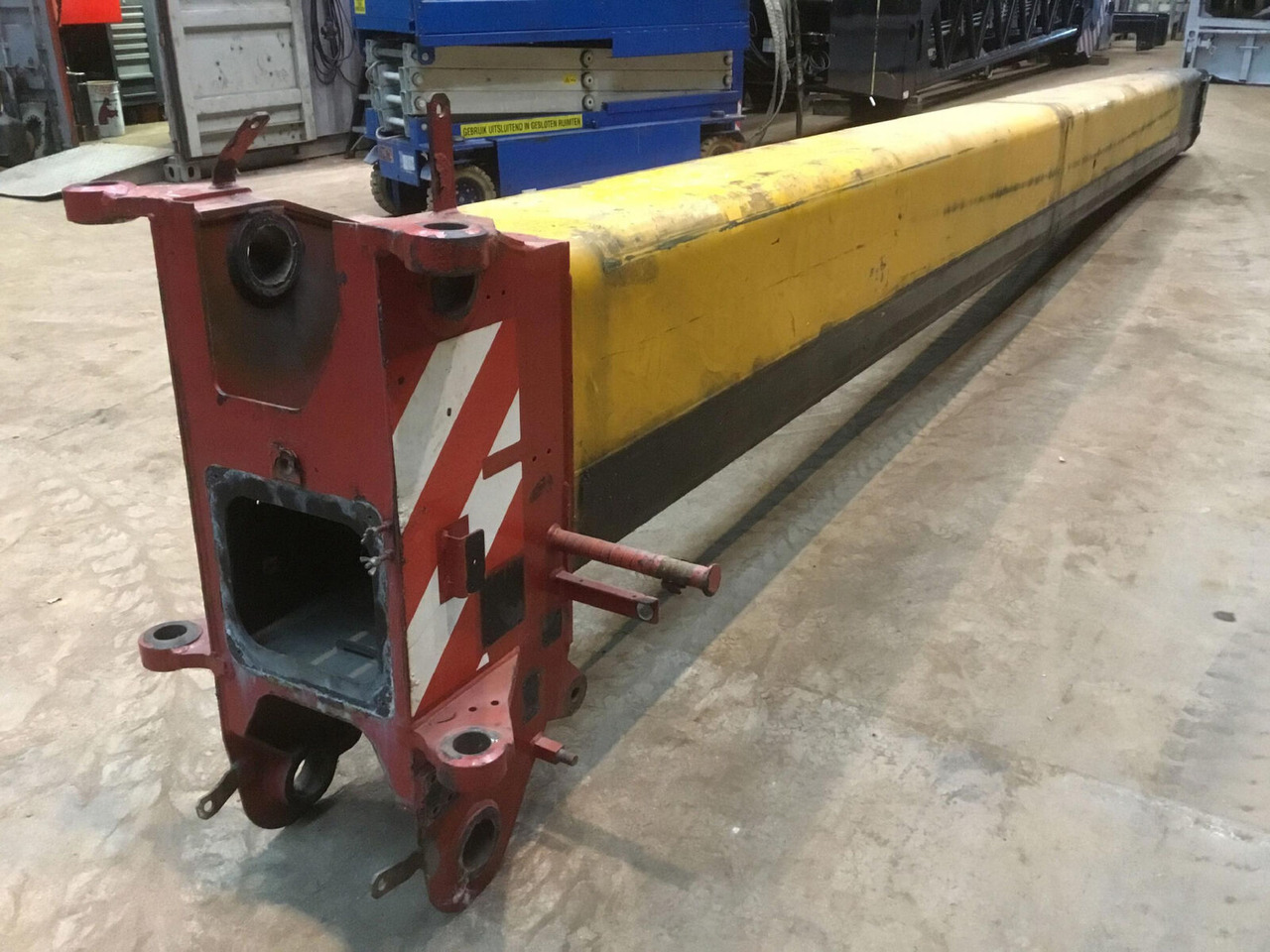 FAUN ATF 50G-3 telescopic head section 4 - Boom for Mobile crane: picture 5 FAUN ATF 50G-3 telescopic head section 4 - Boom for Mobile crane: picture 5