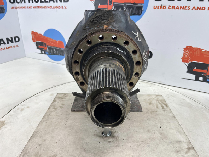 Faun ATF 45-3 Steering knuckle 16 holes axle 3 - Steering knuckle for Crane: picture 2 Faun ATF 45-3 Steering knuckle 16 holes axle 3 - Steering knuckle for Crane: picture 2
