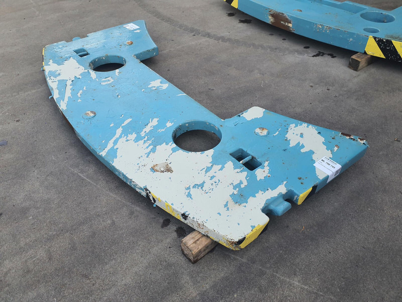 Faun ATF 60-3 counterweight 1.1T - Counterweight for Construction machinery: picture 3 Faun ATF 60-3 counterweight 1.1T - Counterweight for Construction machinery: picture 3