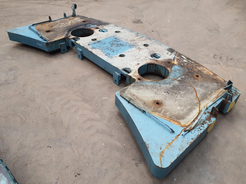 Faun ATF 60-3 counterweight 1.6 ton - Counterweight for Construction machinery: picture 3 Faun ATF 60-3 counterweight 1.6 ton - Counterweight for Construction machinery: picture 3
