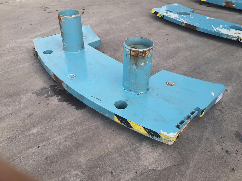 Faun ATF 60-3 counterweight 1.6T - Counterweight for Construction machinery: picture 3 Faun ATF 60-3 counterweight 1.6T - Counterweight for Construction machinery: picture 3