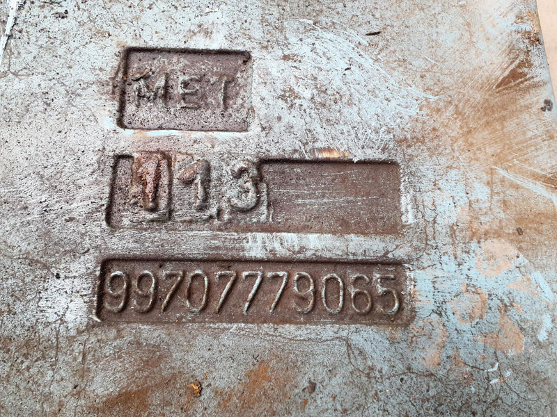 Faun ATF 60-3 counterweight 3.1 ton - Counterweight for Construction machinery: picture 5 Faun ATF 60-3 counterweight 3.1 ton - Counterweight for Construction machinery: picture 5