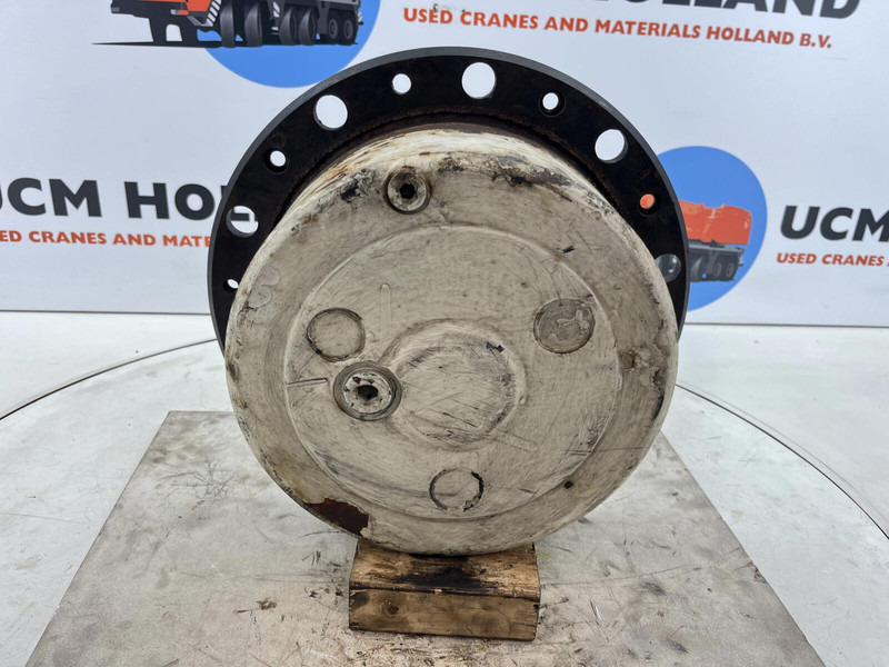 Faun PPM 480 ATT planetary gear 22-25-74-38-3pl-H135-46 - Suspension for Crane: picture 1 Faun PPM 480 ATT planetary gear 22-25-74-38-3pl-H135-46 - Suspension for Crane: picture 1