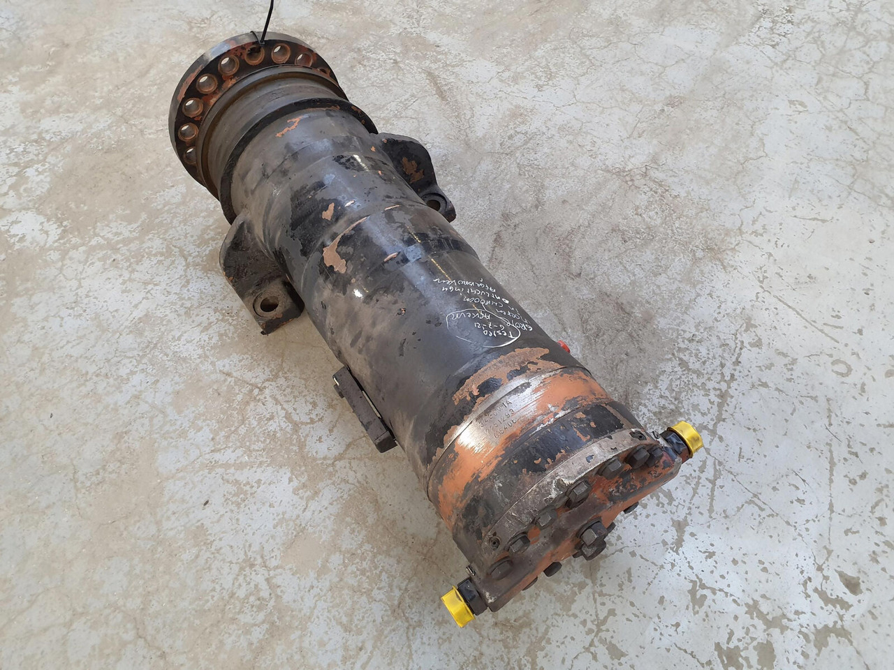 Grove GMK suspension cylinder - Hydraulic cylinder for Crane: picture 2 Grove GMK suspension cylinder - Hydraulic cylinder for Crane: picture 2