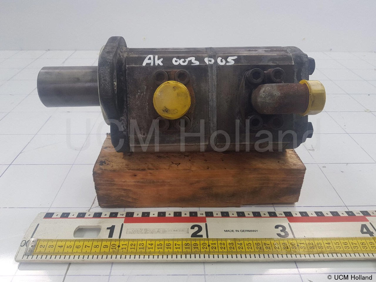 Haldex Haldex Barnes dual gear pump - Hydraulic pump for Crane: picture 1 Haldex Haldex Barnes dual gear pump - Hydraulic pump for Crane: picture 1