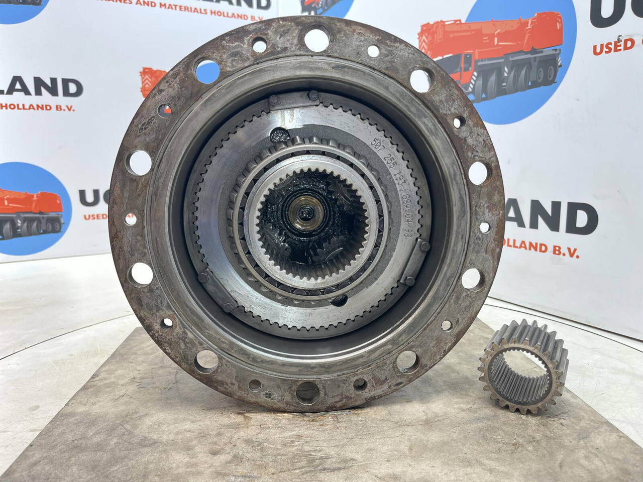 Kessler planetary gear 22-25-74-40-4pl-H172-46 - Final drive for Crane: picture 5 Kessler planetary gear 22-25-74-40-4pl-H172-46 - Final drive for Crane: picture 5