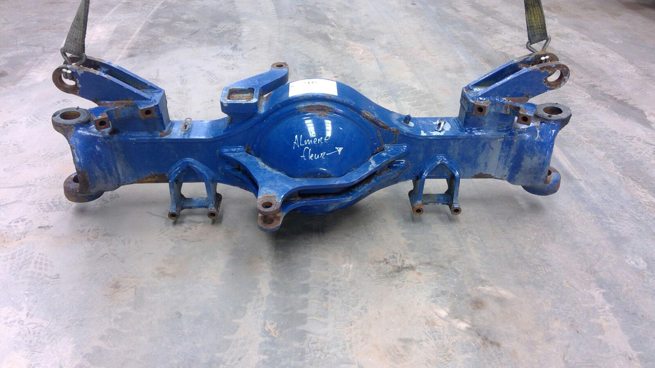 Liebherr LTM 1030-2 axle 2 housing - Axle and parts for Mobile crane: picture 2 Liebherr LTM 1030-2 axle 2 housing - Axle and parts for Mobile crane: picture 2