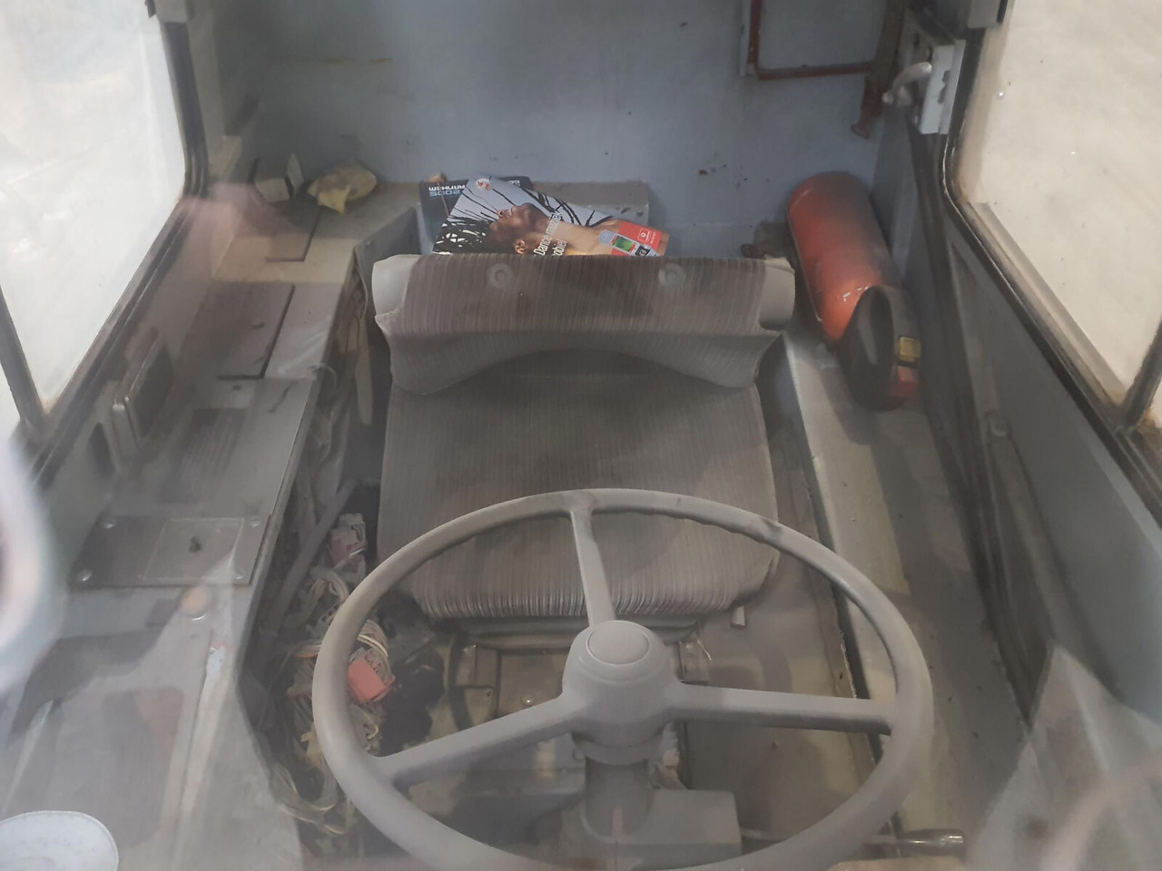 Cab for Mobile crane Liebherr LTM 1030 lower cabin: picture 6
