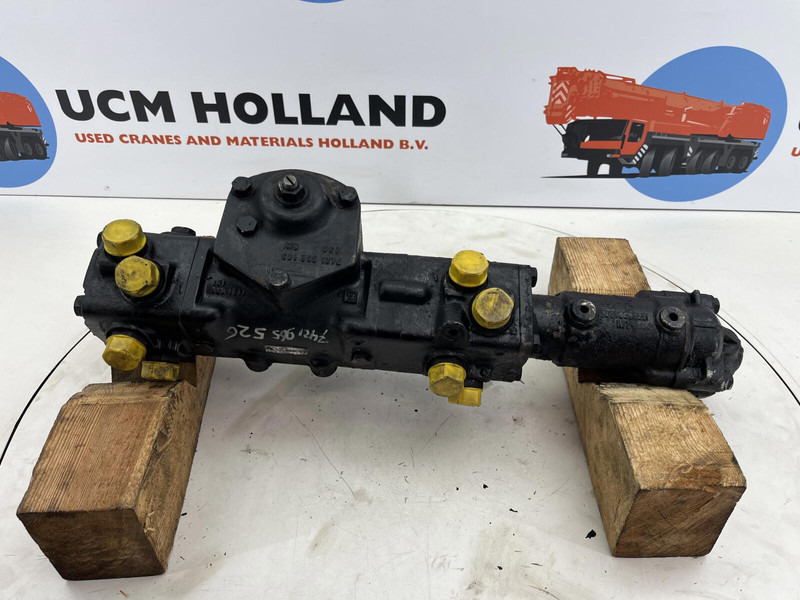Liebherr LTM 1070 Steering box - Steering column for Crane: picture 5 Liebherr LTM 1070 Steering box - Steering column for Crane: picture 5