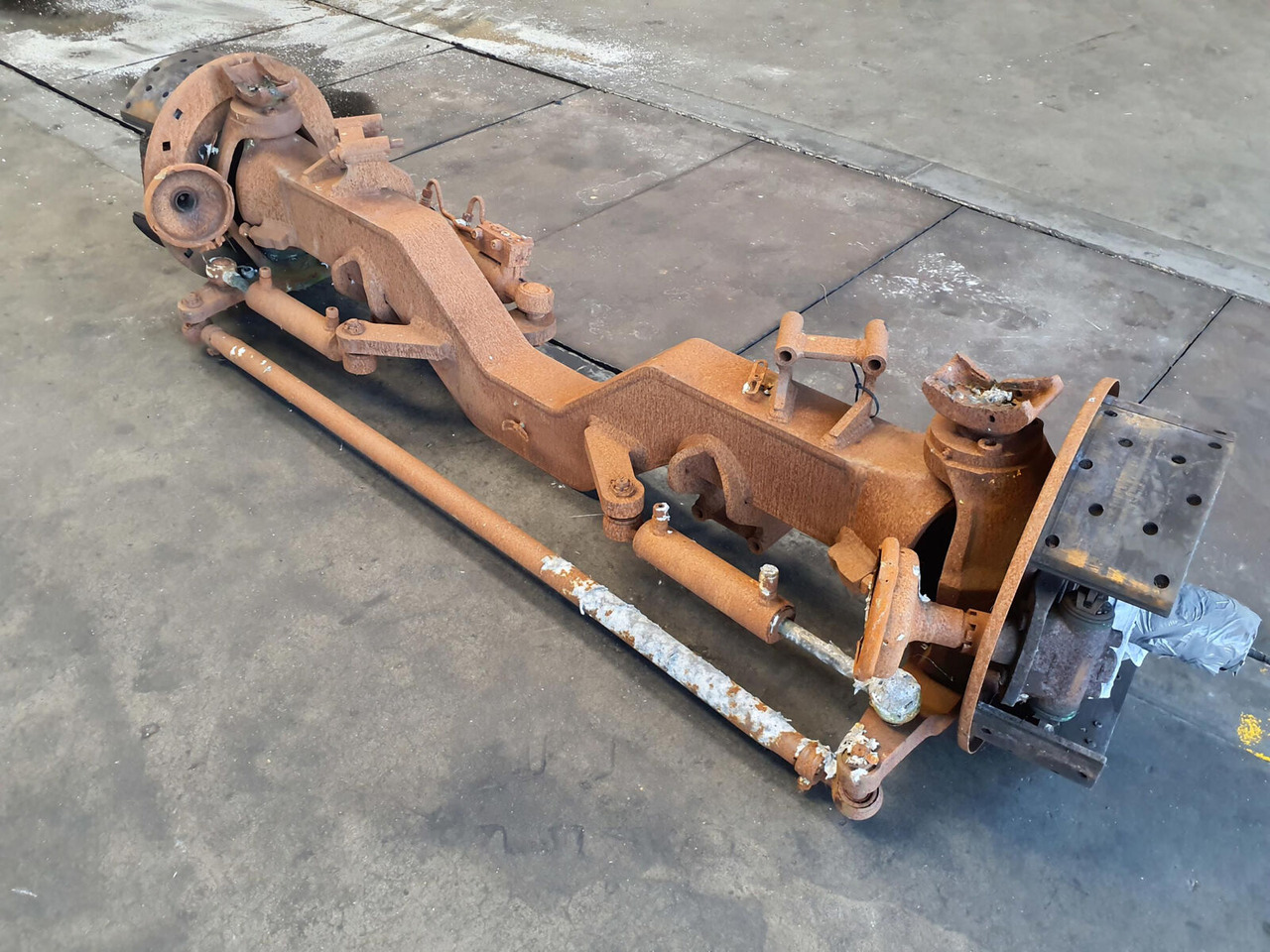 Liebherr LTM 1100-5.2 axle 3 - Axle and parts for Mobile crane: picture 2 Liebherr LTM 1100-5.2 axle 3 - Axle and parts for Mobile crane: picture 2