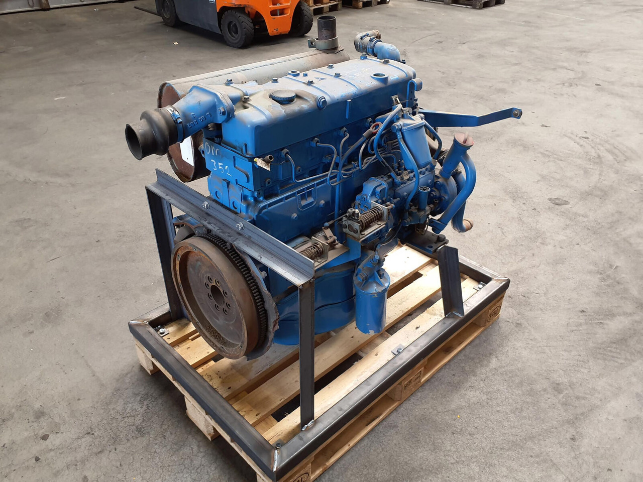 Mercedes-Benz LTM 1070 engine Mercedes OM 352 A - Engine for Mobile crane: picture 5 Mercedes-Benz LTM 1070 engine Mercedes OM 352 A - Engine for Mobile crane: picture 5