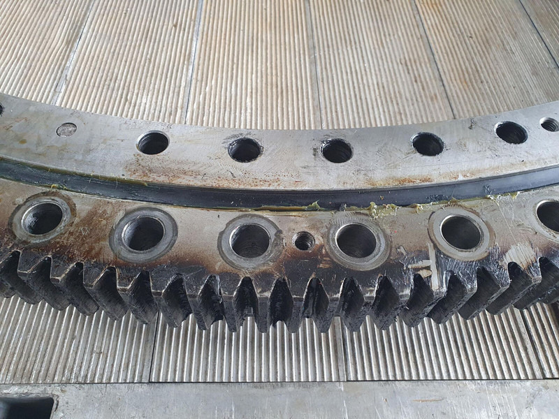 Grove GMK 4100L slew ring - Spare parts for Crane: picture 2 Grove GMK 4100L slew ring - Spare parts for Crane: picture 2