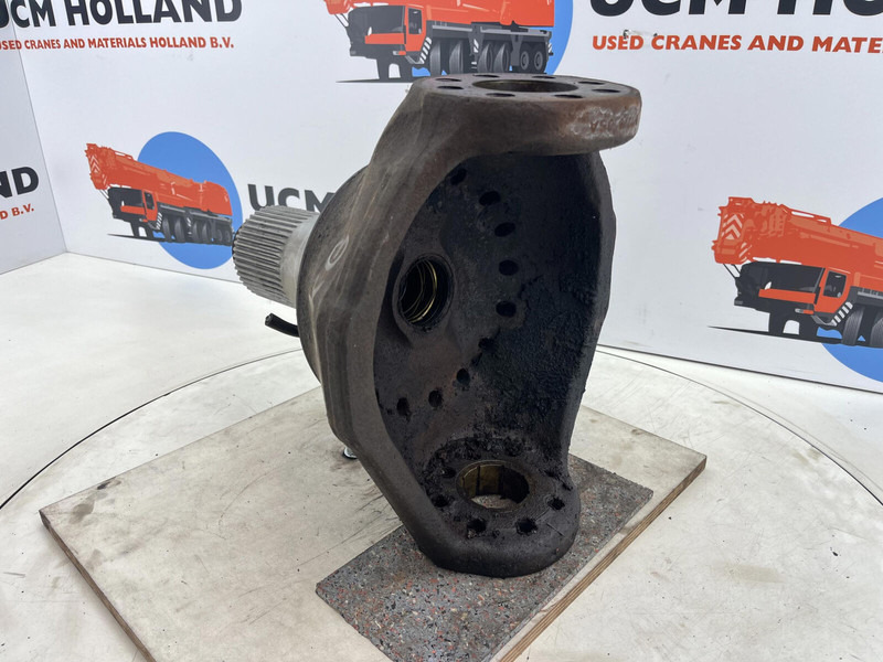 Terex AC 155 steering knuckle 16 holes axle 3 - Steering knuckle for Crane: picture 4 Terex AC 155 steering knuckle 16 holes axle 3 - Steering knuckle for Crane: picture 4