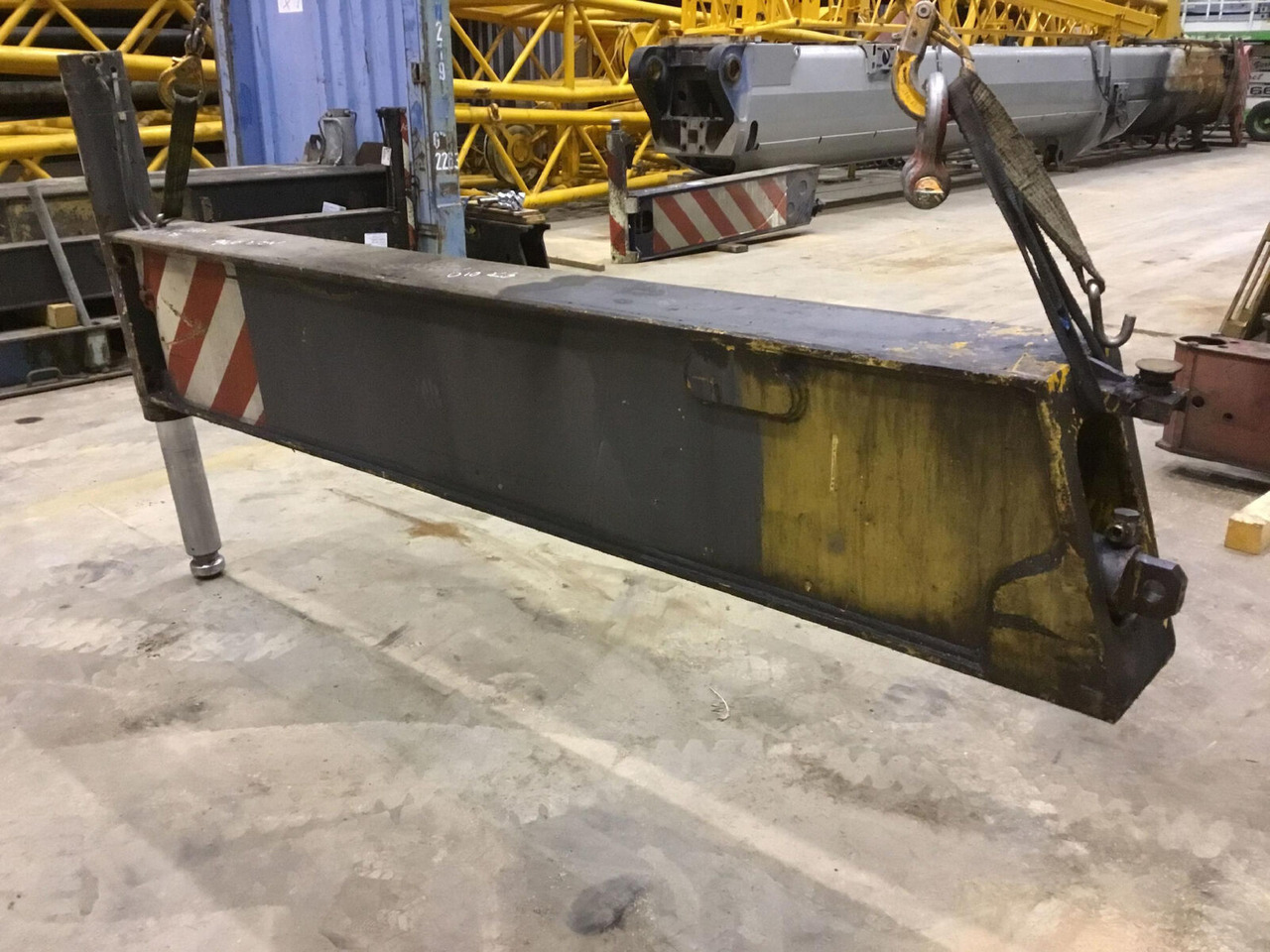 Terex AC 265 outrigger beam complete front - Suspension for Mobile crane: picture 3 Terex AC 265 outrigger beam complete front - Suspension for Mobile crane: picture 3